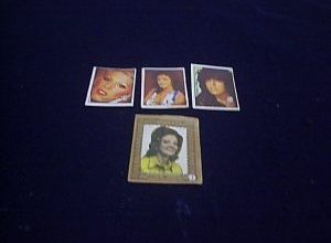 4 FIG.ARTISTAS